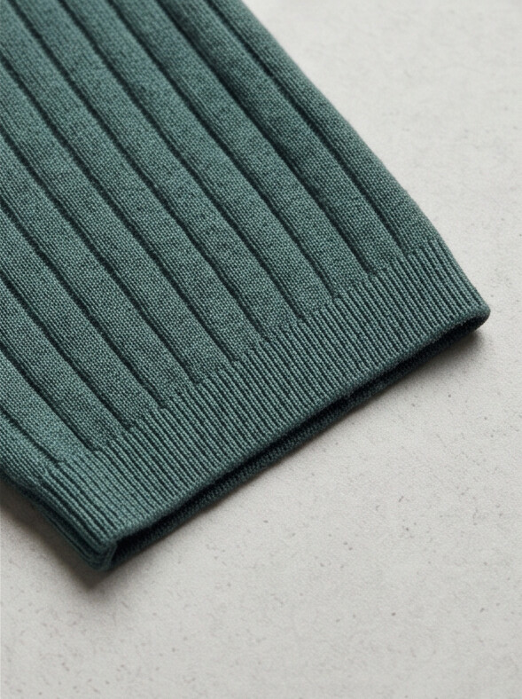 Vernon — Ribbed Short Sleeve Polo Shirt - Forest Green