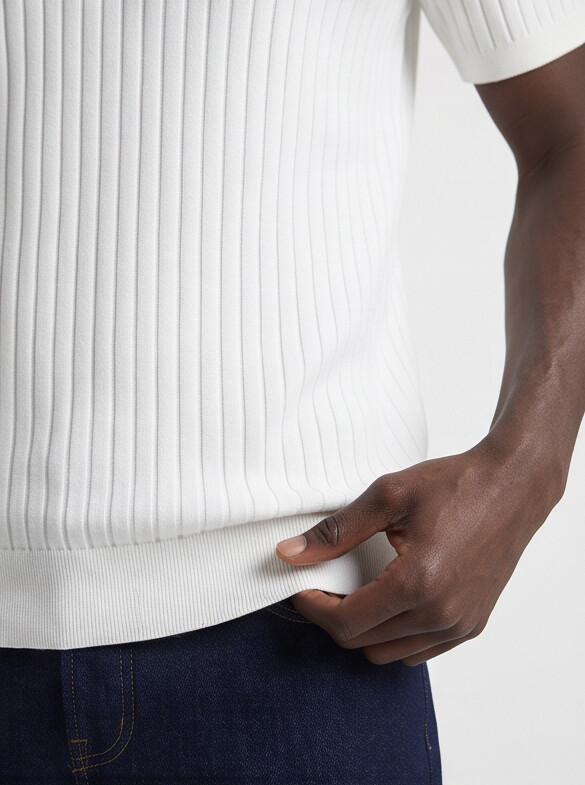 Hendrick | Ribbed Knit Polo with Spread Collar - White